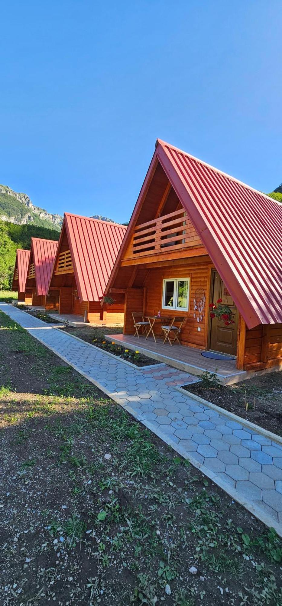 Vila Ekoo Katun Jezerca Vuthaj Exteriér fotografie