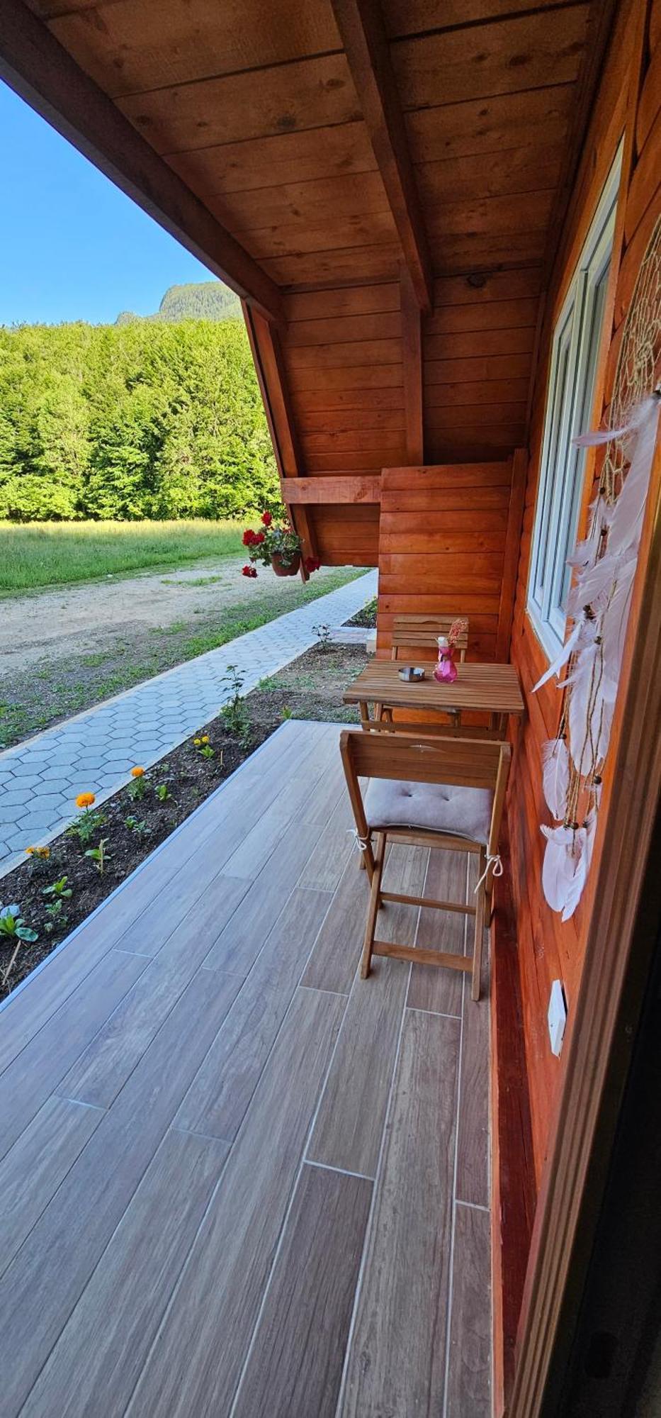 Vila Ekoo Katun Jezerca Vuthaj Exteriér fotografie